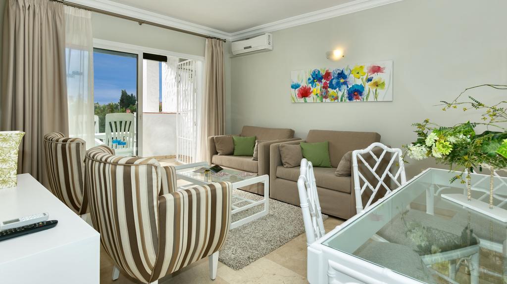 Ona Club Bena Vista Apartment Estepona Ngoại thất bức ảnh