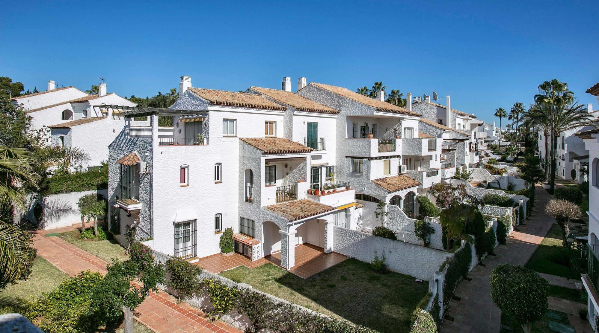 Ona Club Bena Vista Apartment Estepona Ngoại thất bức ảnh