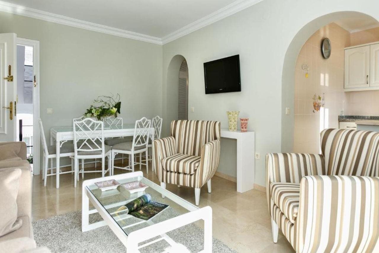 Ona Club Bena Vista Apartment Estepona Ngoại thất bức ảnh